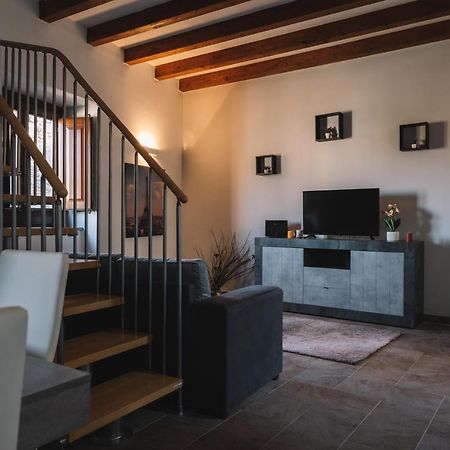 Giro Nel Mondo Apartments คาตาเนีย ภายนอก รูปภาพ